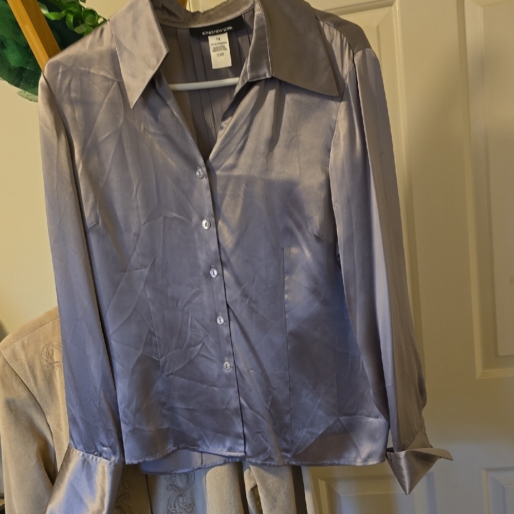 Jones New York Lavender Silk Top